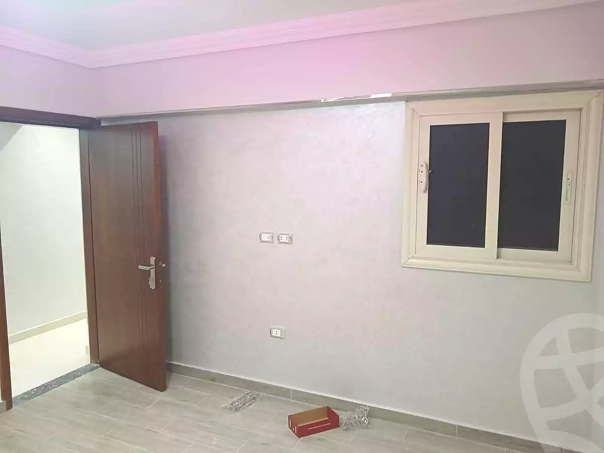 https://aqarmap.com.eg/ar/listing/7294654-for-sale-cairo-helwan-mostafa-fahmy-st
