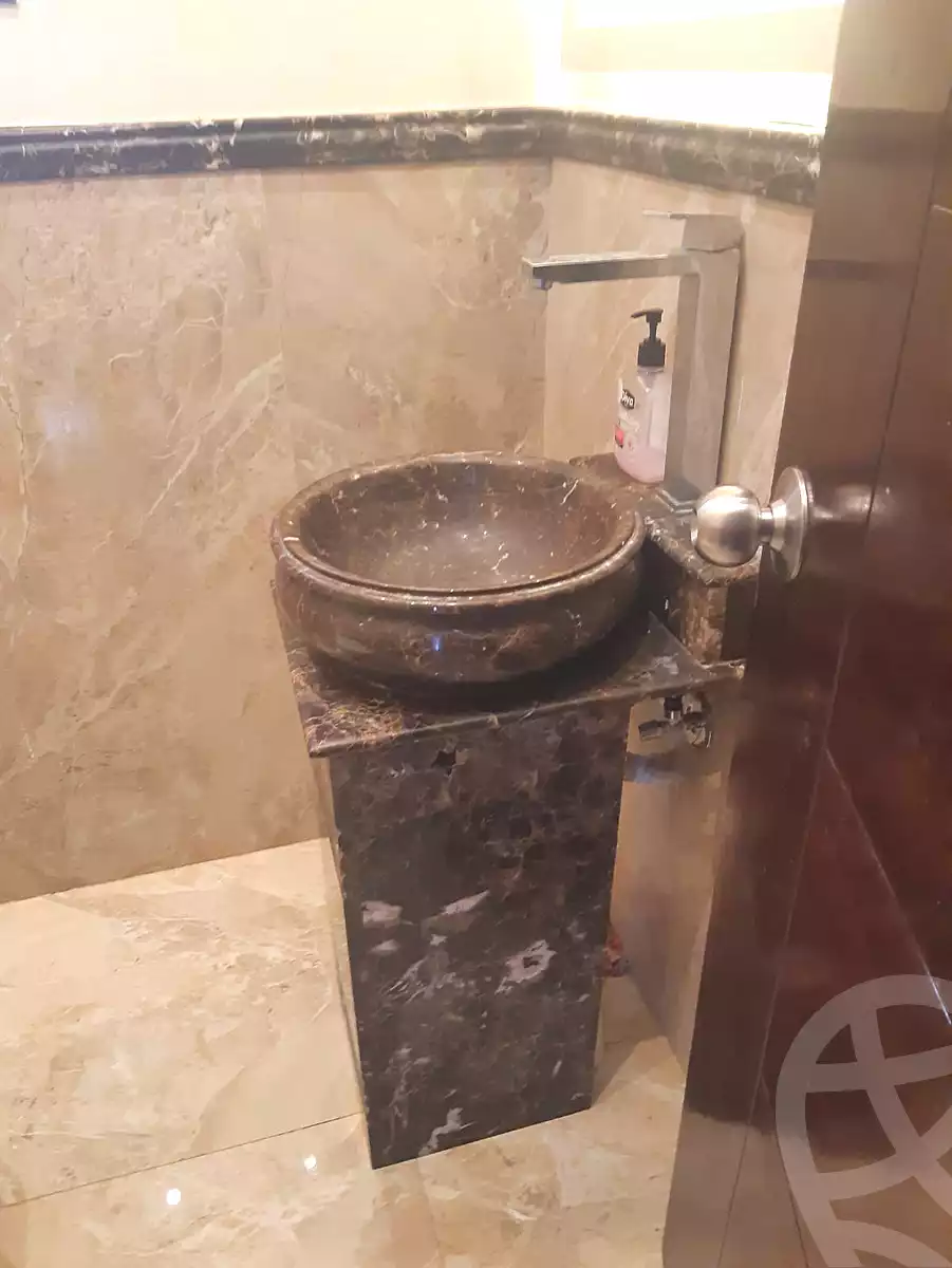https://aqarmap.com.eg/ar/listing/7294887-for-rent-cairo-new-cairo-compounds-hyde-park-greens-hyde-park-compound