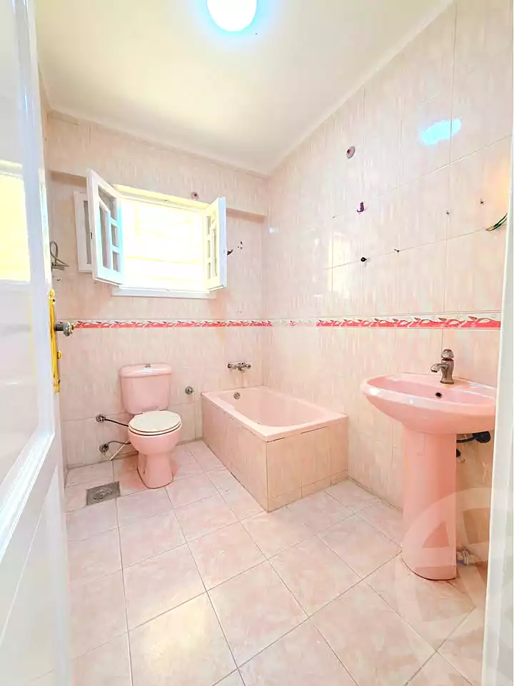 https://aqarmap.com.eg/en/listing/7294923-for-sale-alexandria-al-agamy-shataa-el-nakheel