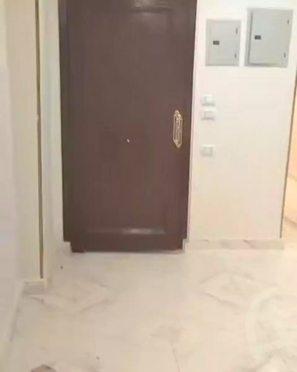 https://aqarmap.com.eg/ar/listing/7295056-for-rent-cairo-ain-shams-ain-shams-el-sharkia-el-eshrein-stt