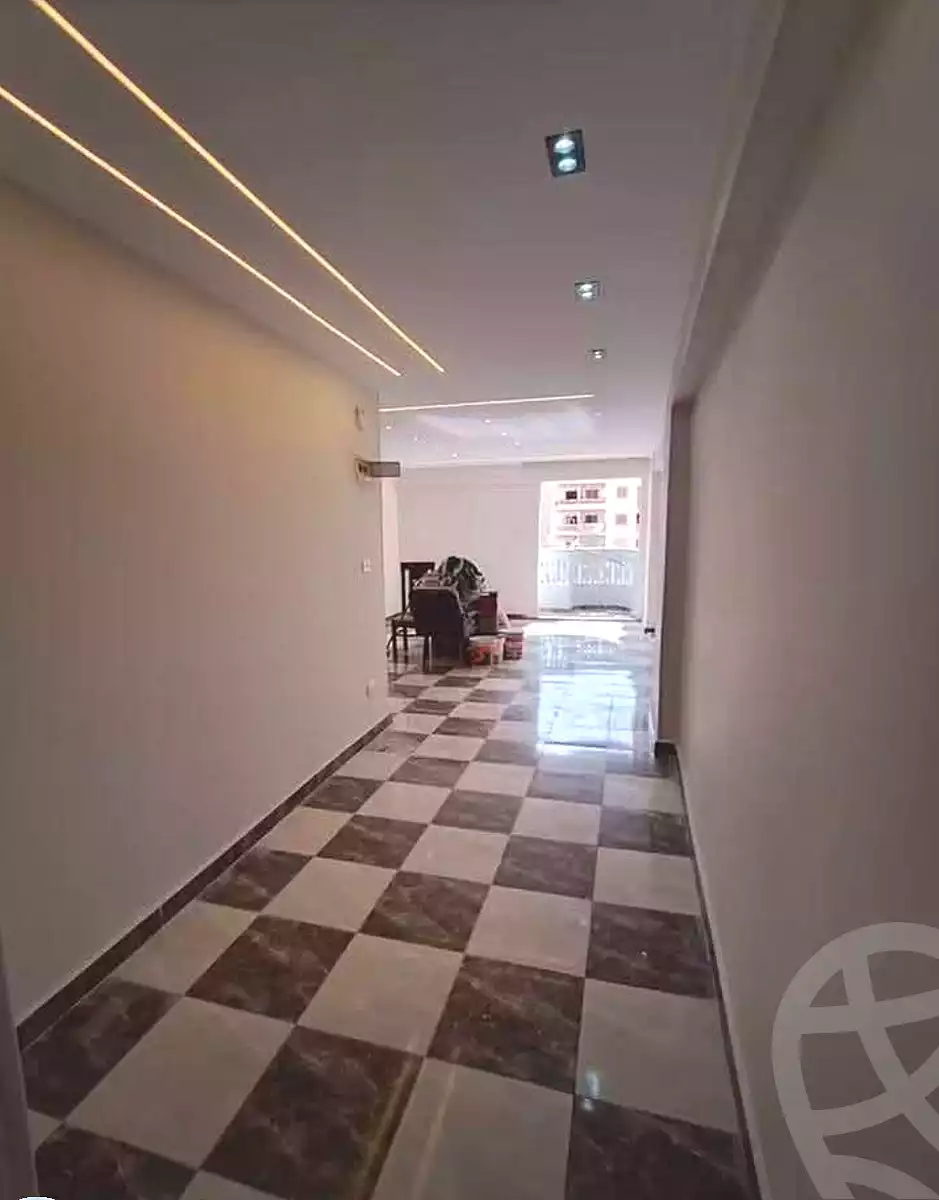 https://aqarmap.com.eg/ar/listing/7295432-for-sale-alexandria-sydy-bshr-sydy-bshr-bhry