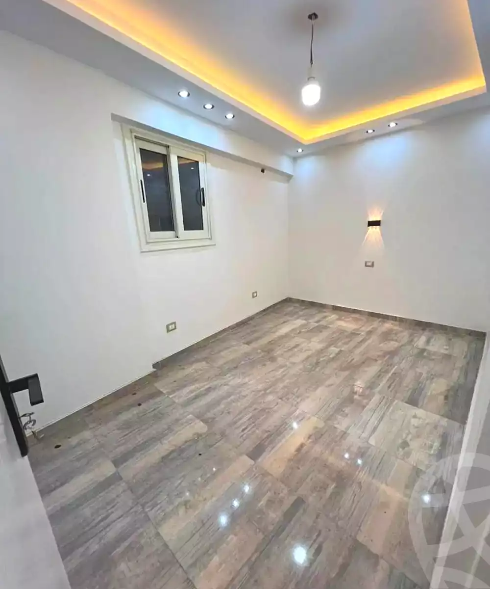https://aqarmap.com.eg/ar/listing/7295440-for-sale-alexandria-miami-mahmoud-el-isawy-st