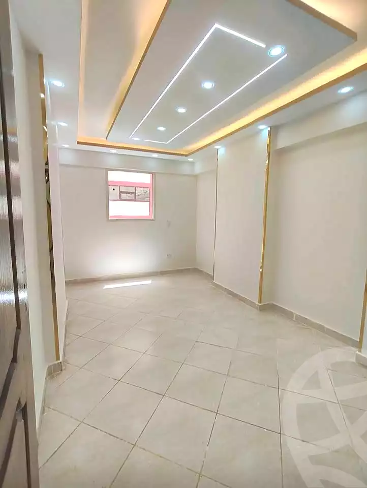 https://aqarmap.com.eg/ar/listing/7295478-for-sale-alexandria-el-asafra-l-sfr-bhry