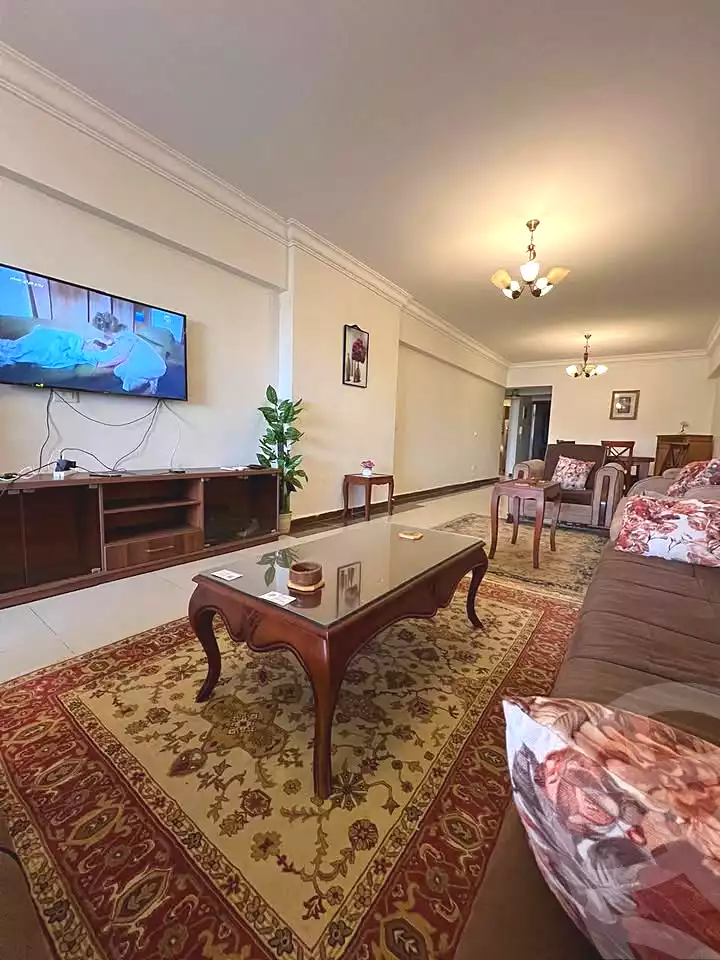 https://aqarmap.com.eg/en/listing/7295651-for-rent-alexandria-el-montazah-compounds-in-el-montazah-cecilia-compound