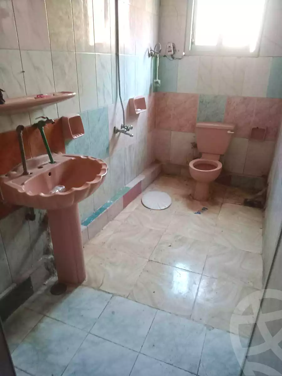 https://aqarmap.com.eg/ar/listing/7295920-for-sale-alexandria-el-dekhela