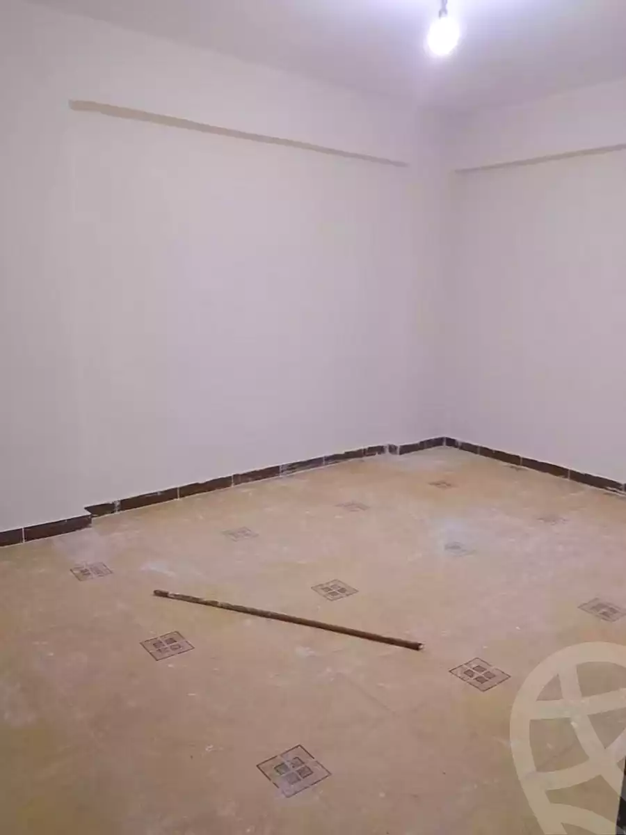 https://aqarmap.com.eg/ar/listing/7295950-for-sale-alexandria-al-agamy-el-hanouvel-radwan-st