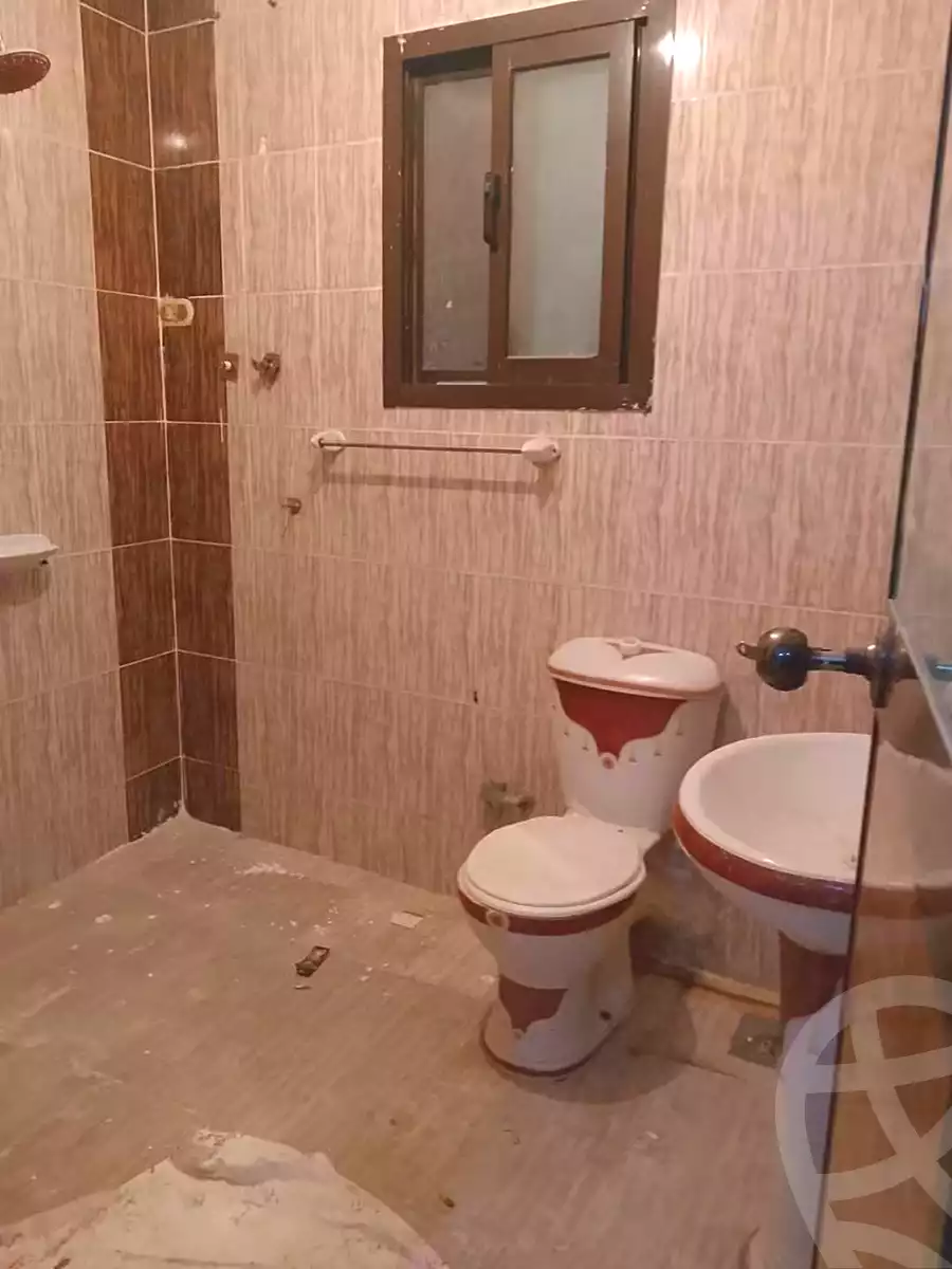 https://aqarmap.com.eg/ar/listing/7295950-for-sale-alexandria-al-agamy-el-hanouvel-radwan-st