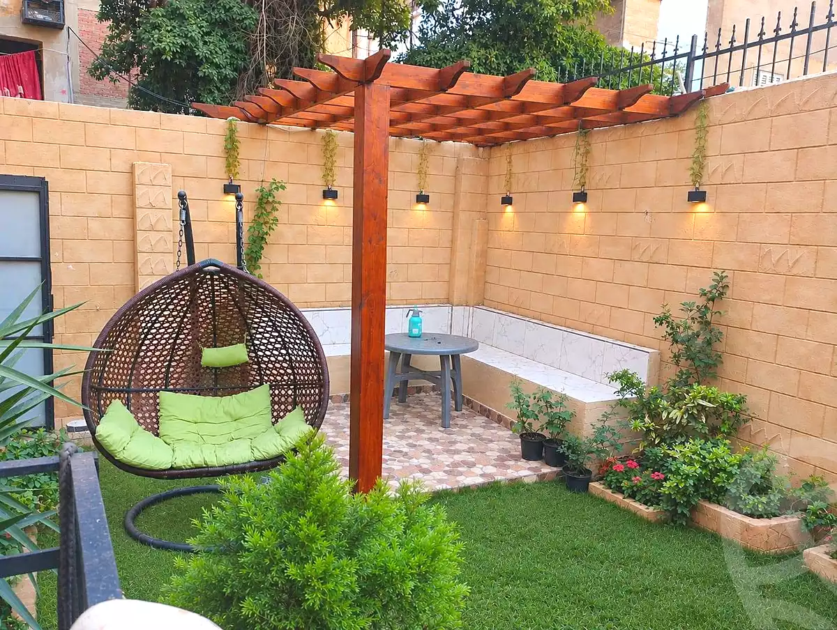 https://aqarmap.com.eg/ar/listing/7296000-for-sale-alexandria-al-agamy-lbytsh-shahr-al-assal-st