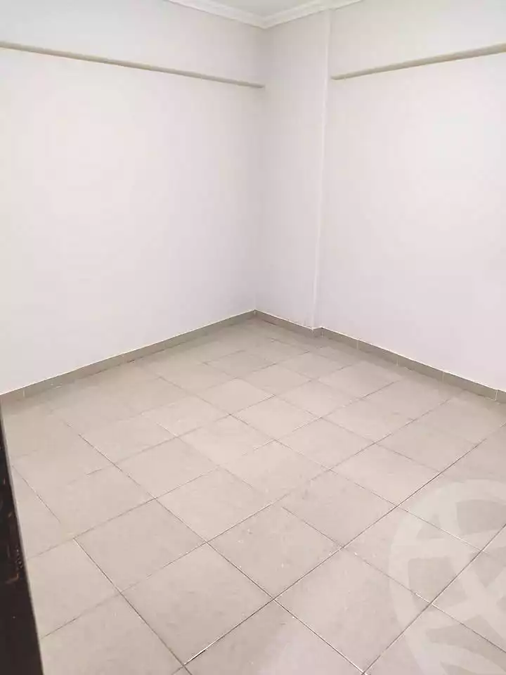 https://aqarmap.com.eg/en/listing/7296118-for-sale-alexandria-sydy-bshr-sydy-bshr-bhry