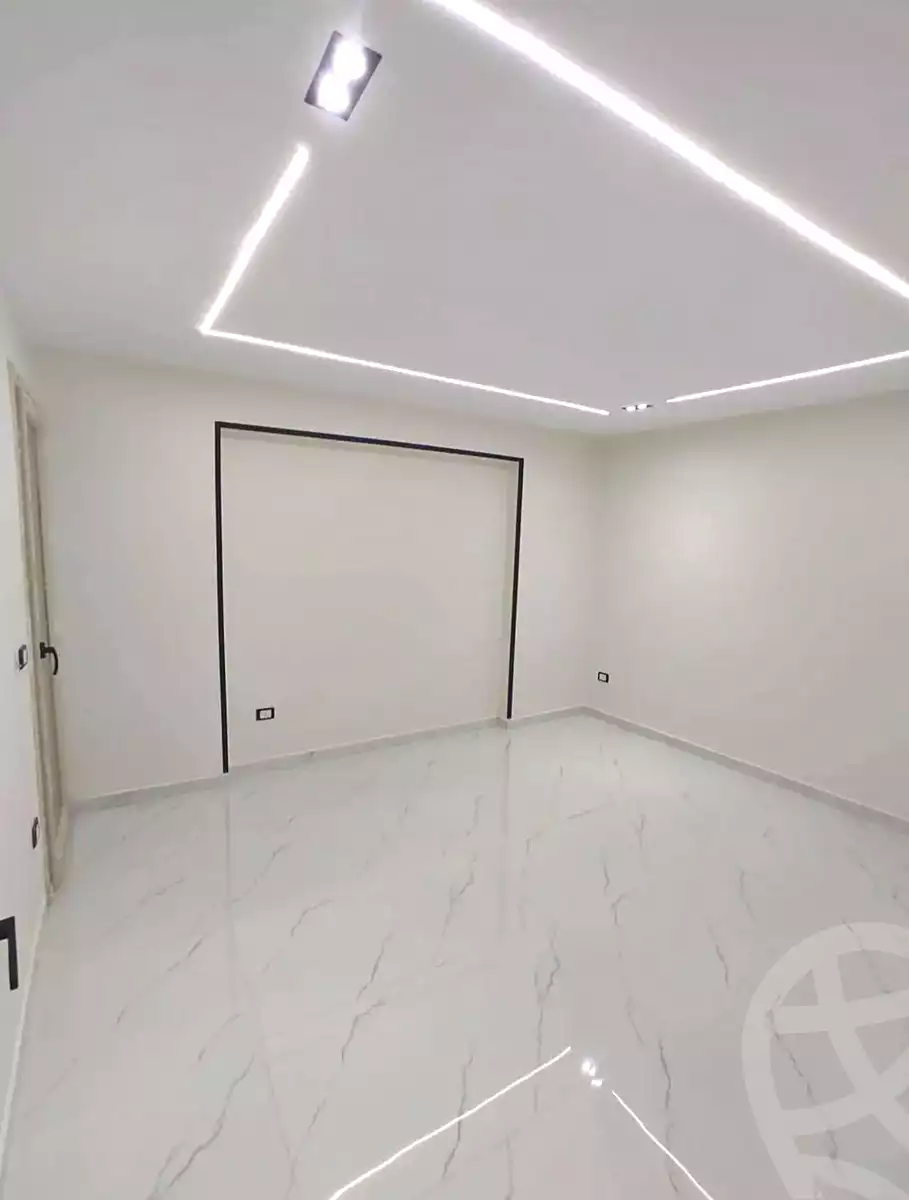 https://aqarmap.com.eg/en/listing/7296171-for-sale-alexandria-al-agamy-lbytsh-el-reyad-st
