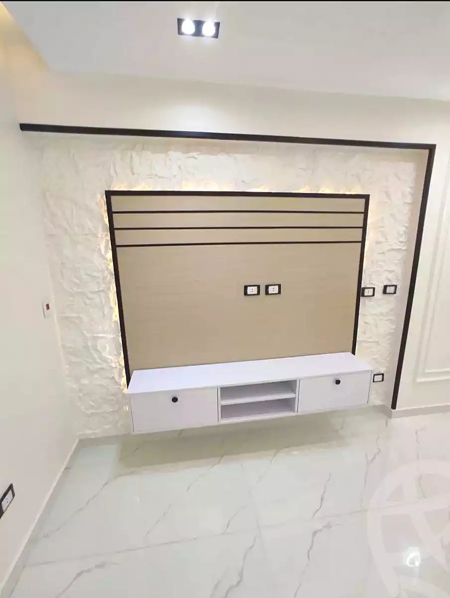 https://aqarmap.com.eg/en/listing/7296171-for-sale-alexandria-al-agamy-lbytsh-el-reyad-st