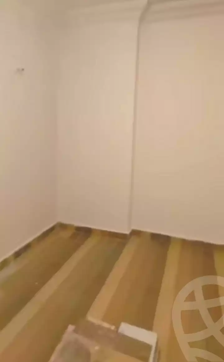 https://aqarmap.com.eg/ar/listing/7296167-for-sale-cairo-nozha-2-el-khamseen-st