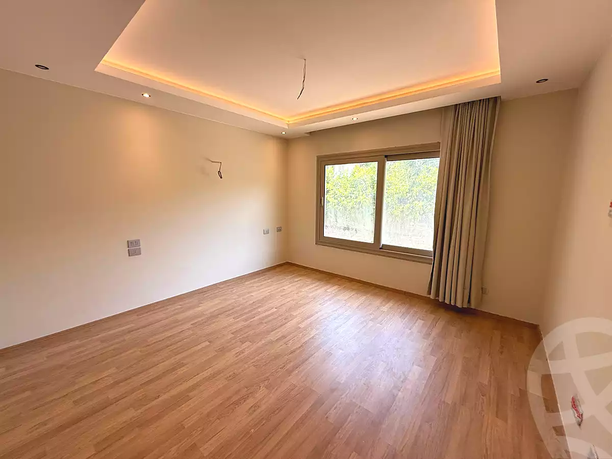 https://aqarmap.com.eg/ar/listing/7296329-for-sale-cairo-new-cairo-compounds-galleria-moon-valley-compound-arabia