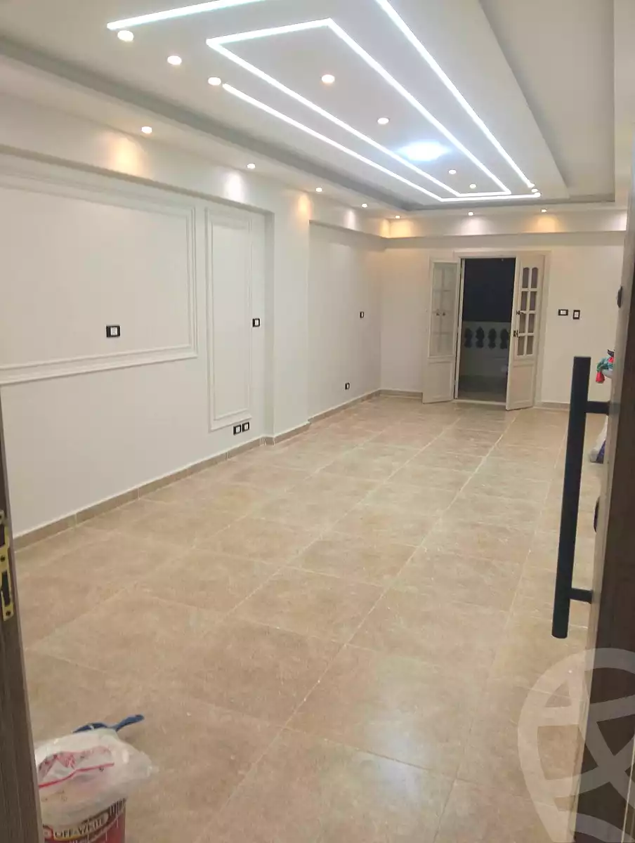https://aqarmap.com.eg/en/listing/7296408-for-sale-alexandria-al-agamy-el-hanouvel-radwan-st