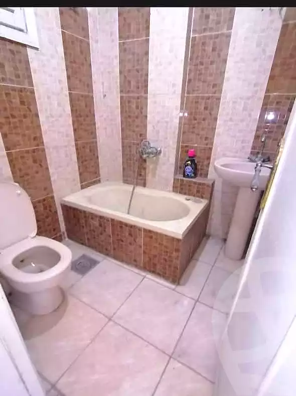 https://aqarmap.com.eg/ar/listing/7296877-for-rent-alexandria-el-asafra-l-sfr-bhry