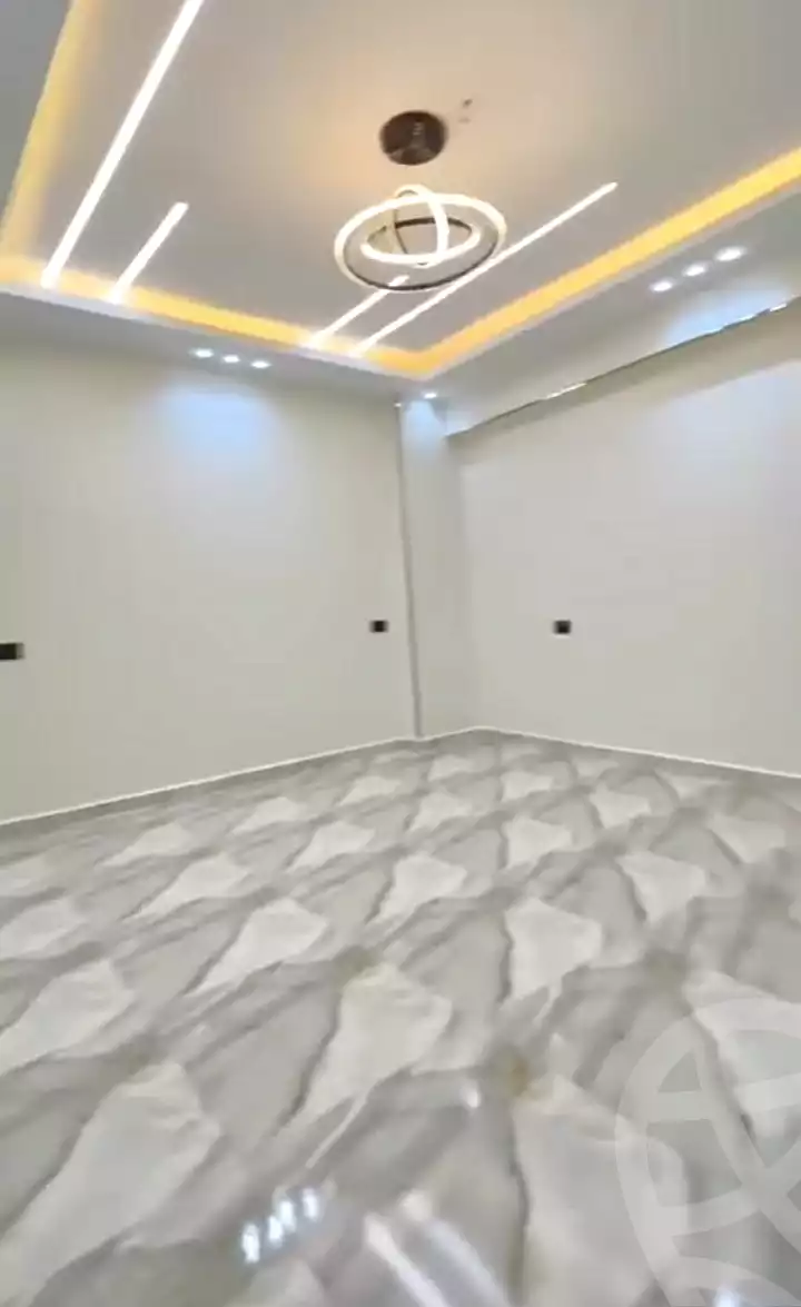 https://aqarmap.com.eg/ar/listing/7296920-for-sale-cairo-nozha-2-el-khamseen-st