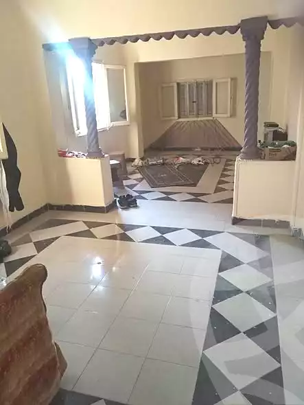 https://aqarmap.com.eg/en/listing/7296940-for-sale-cairo-helwan-ahmed-enci-st