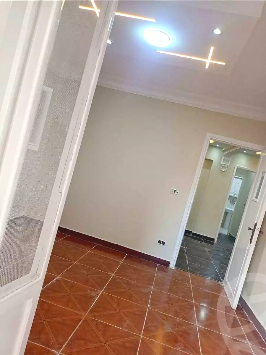 https://aqarmap.com.eg/ar/listing/7297021-for-sale-alexandria-al-agamy-el-hanouvel-el-kholafaa-el-rashdeen-st