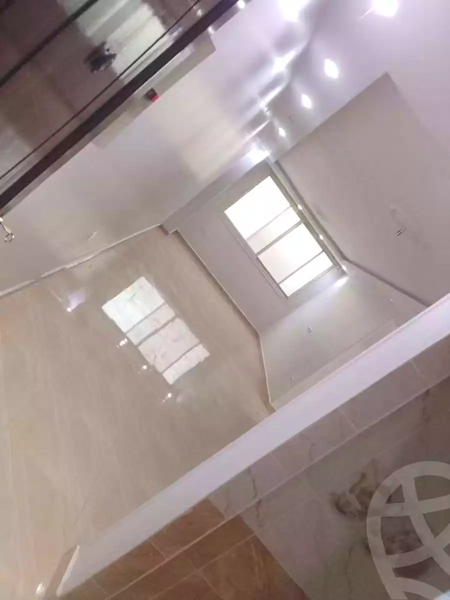 https://aqarmap.com.eg/ar/listing/7297200-for-sale-cairo-helwan-helwan-el-sharkeya-borhan-st