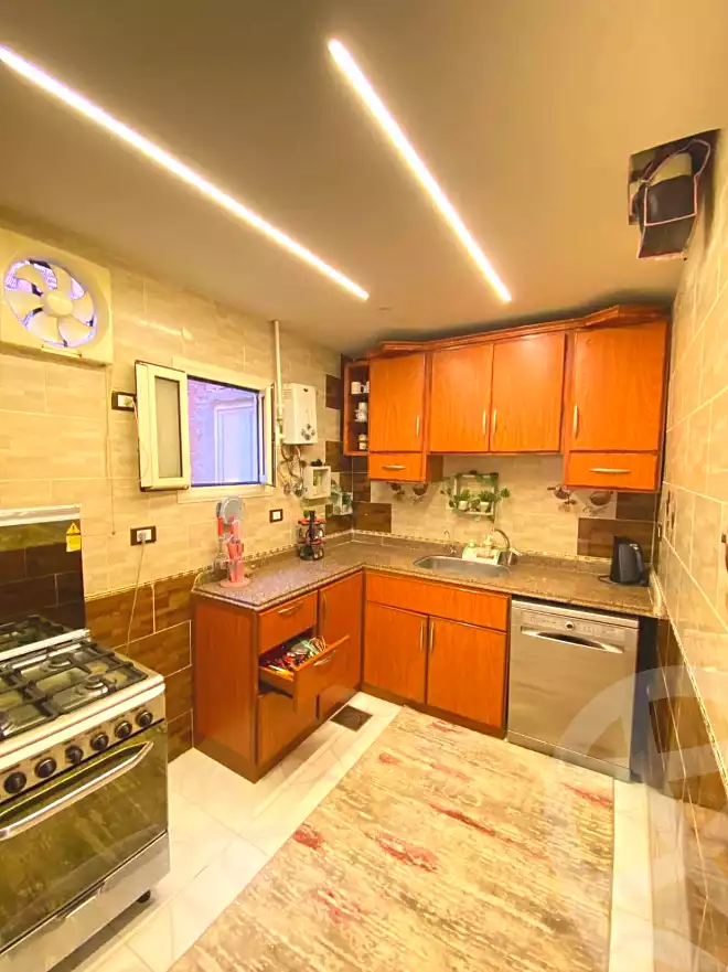 https://aqarmap.com.eg/ar/listing/7297703-for-sale-alexandria-al-agamy-lbytsh-qased-kareem-st