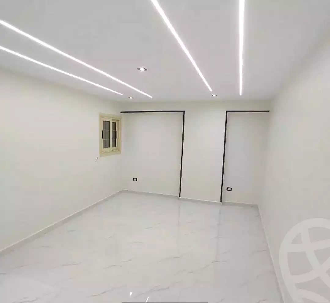https://aqarmap.com.eg/ar/listing/7297937-for-sale-alexandria-al-agamy-lbytsh-el-reyad-st