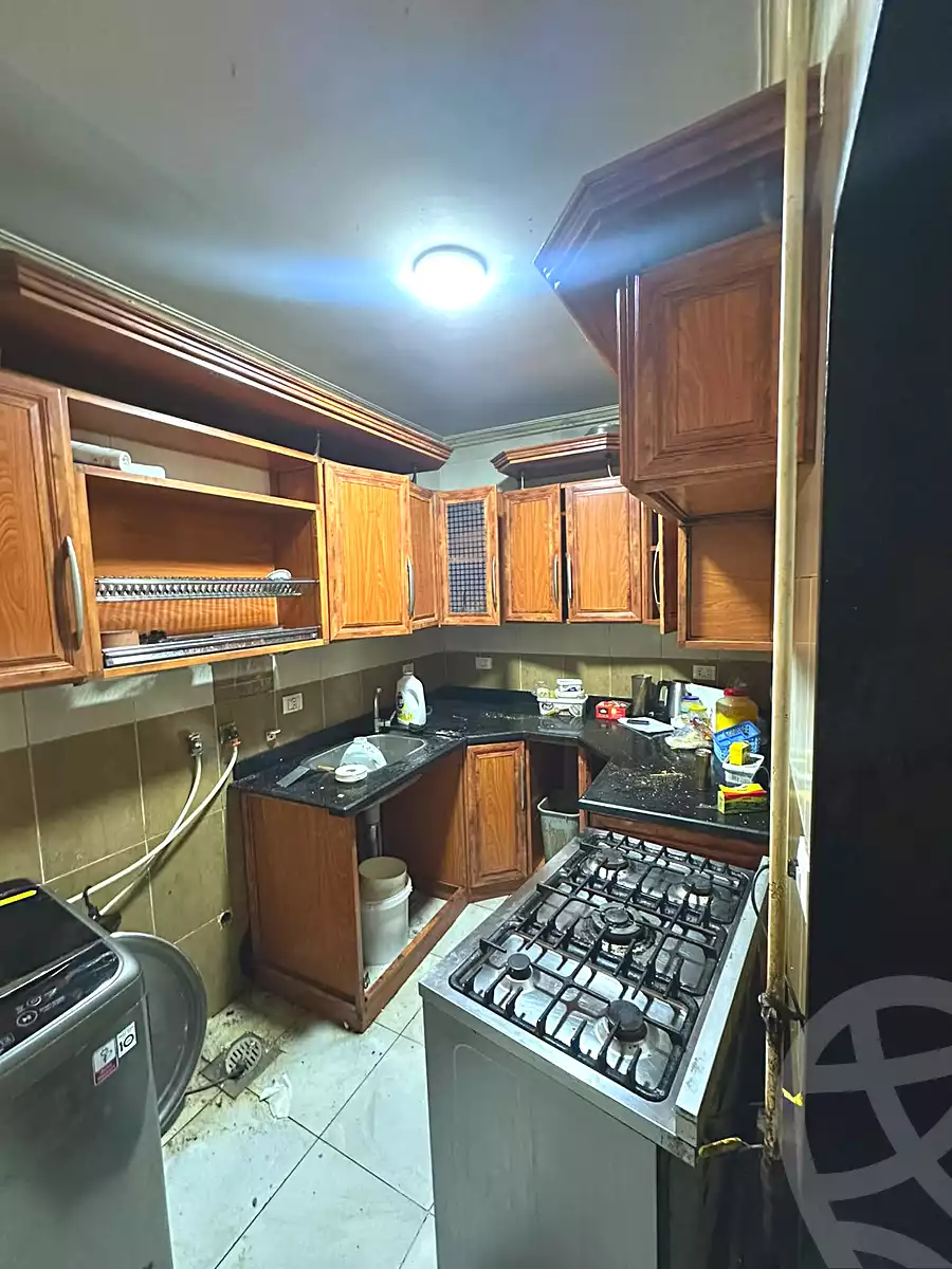 https://aqarmap.com.eg/ar/listing/7298168-for-sale-cairo-6th-of-october-el-ahyaa-neighborhood-5th-street-2