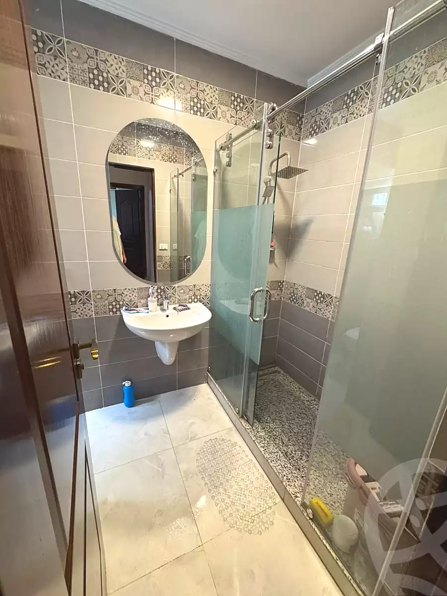 https://aqarmap.com.eg/ar/listing/7298175-for-sale-cairo-6th-of-october-el-tawsaat-el-shamalya-hy-2000-qt