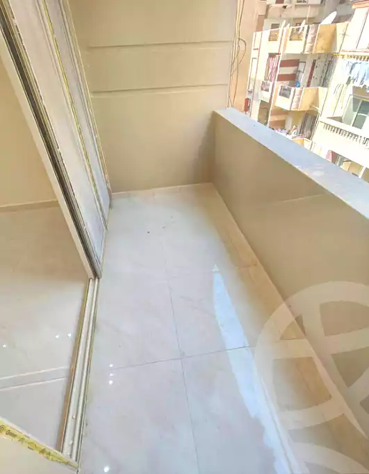 https://aqarmap.com.eg/ar/listing/7298265-for-sale-alexandria-sydy-bshr-sydy-bshr-bhry-street-17
