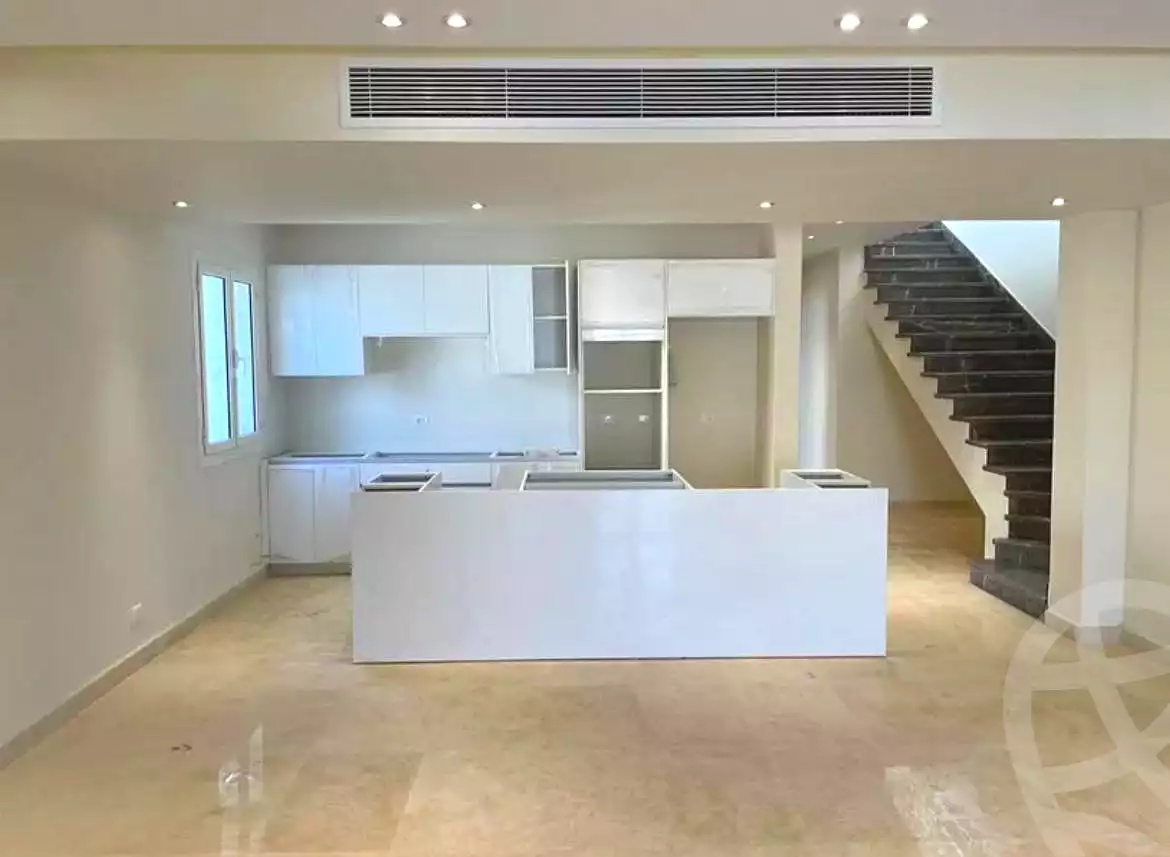 https://aqarmap.com.eg/ar/listing/7298307-for-sale-cairo-new-cairo-compounds-mountain-view1-1-compound