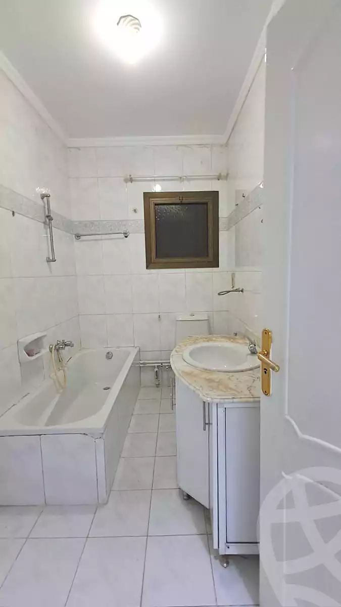 https://aqarmap.com.eg/ar/listing/7298609-for-rent-cairo-el-maadi-el-maadi-el-gededa-el-nasr-st