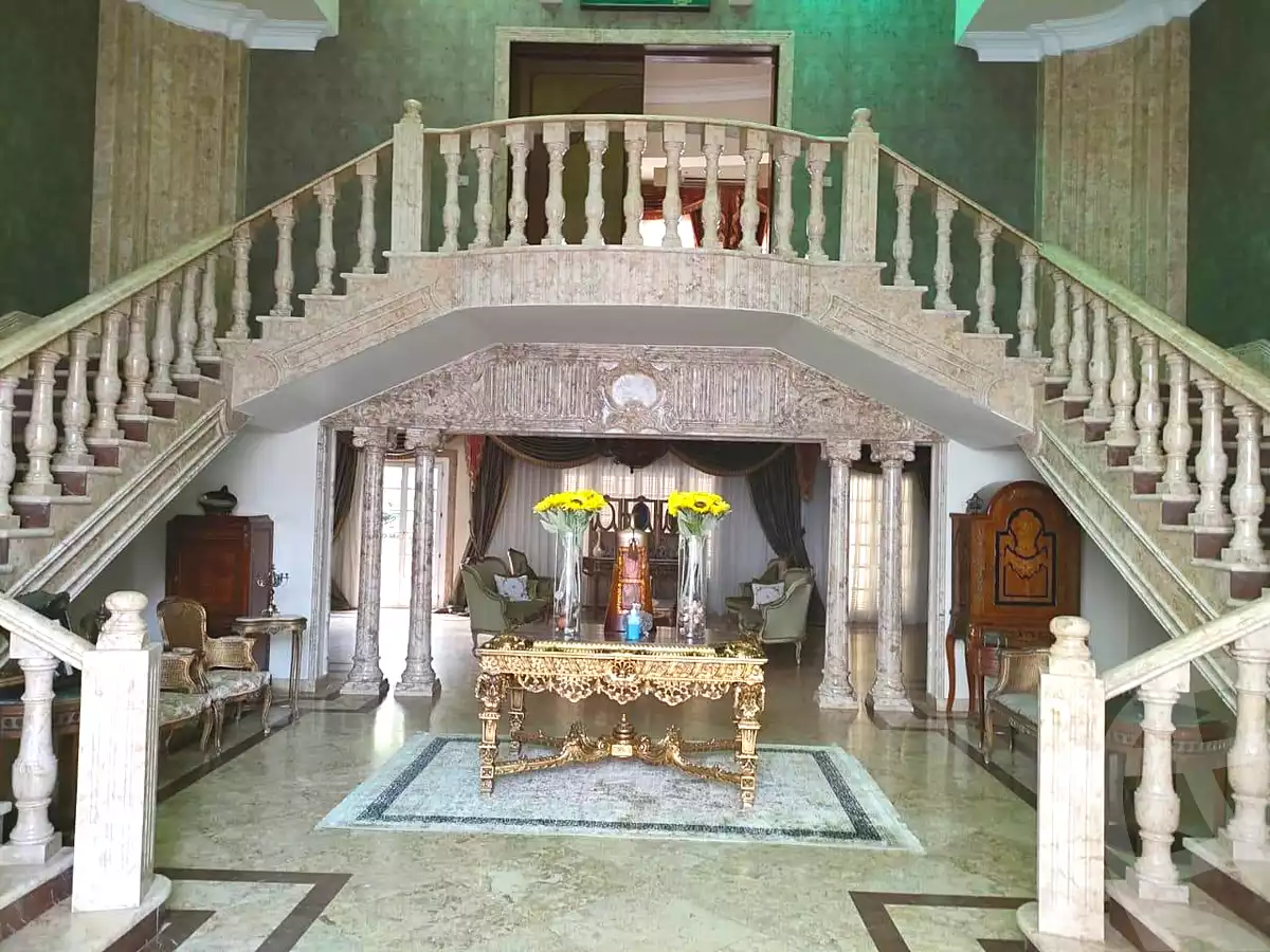 5 BR Villa in Al Rabwa, photo 4 of 36