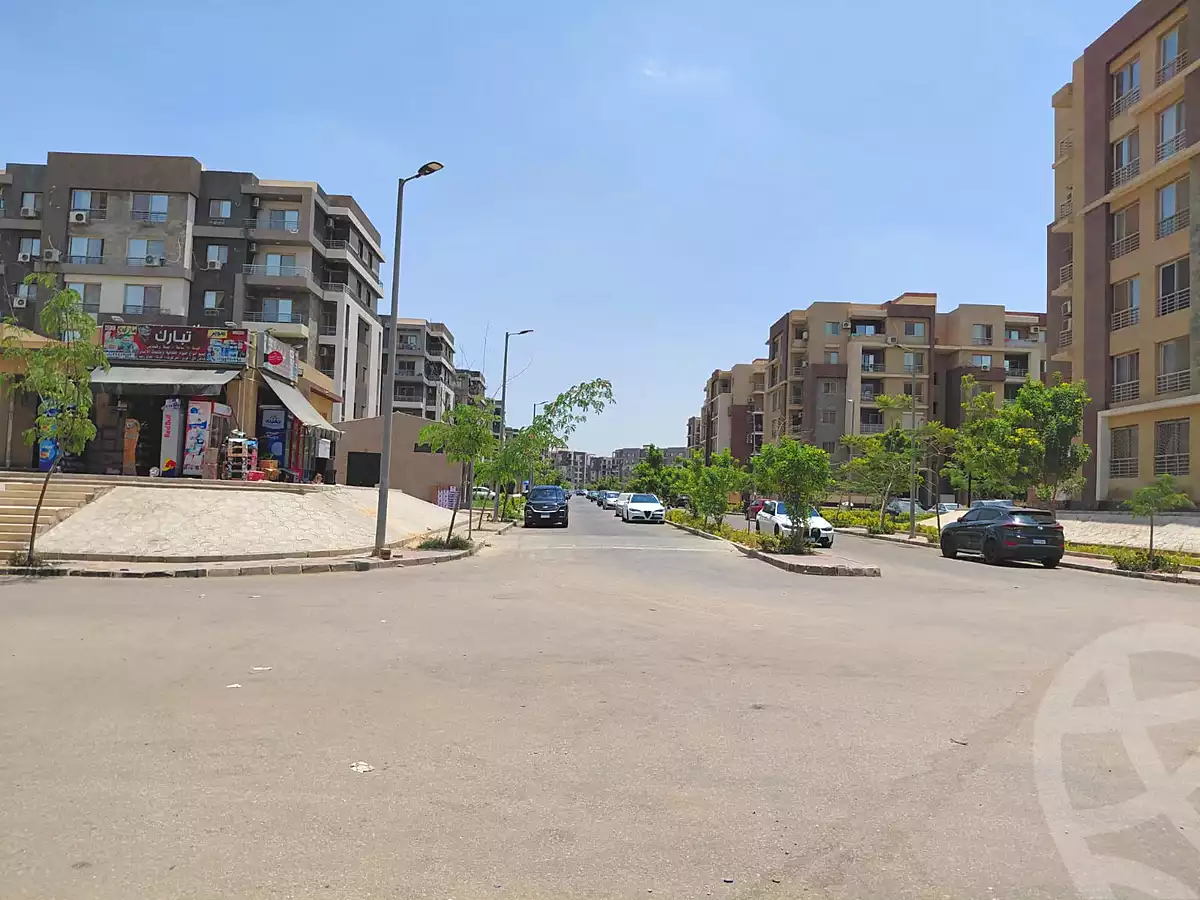 https://aqarmap.com.eg/en/listing/7298695-for-rent-cairo-6th-of-october-compounds-jn-ktwbr
