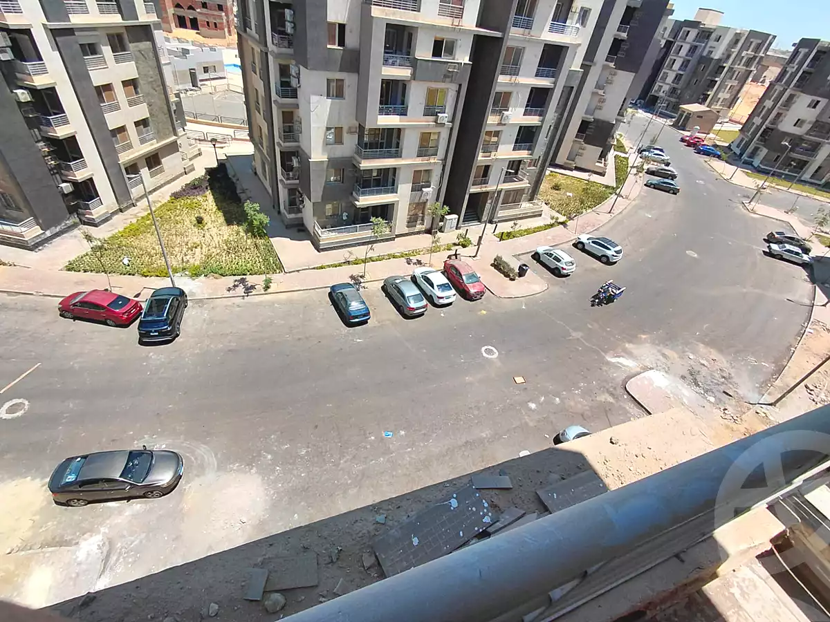 https://aqarmap.com.eg/en/listing/7298695-for-rent-cairo-6th-of-october-compounds-jn-ktwbr