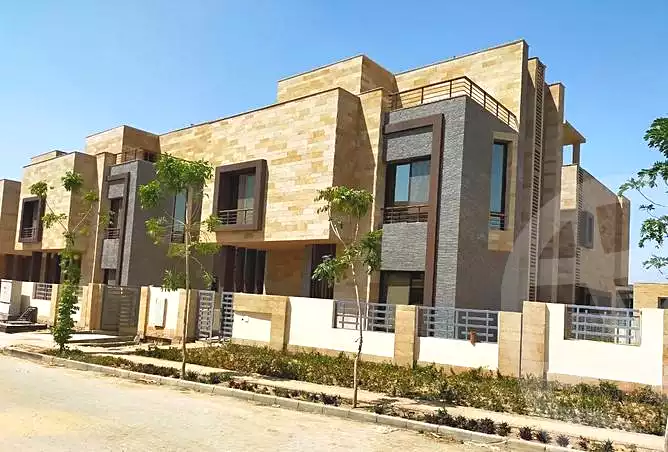 https://aqarmap.com.eg/ar/listing/7298729-for-sale-cairo-new-cairo-compounds-tag-city-shalya-taj-city