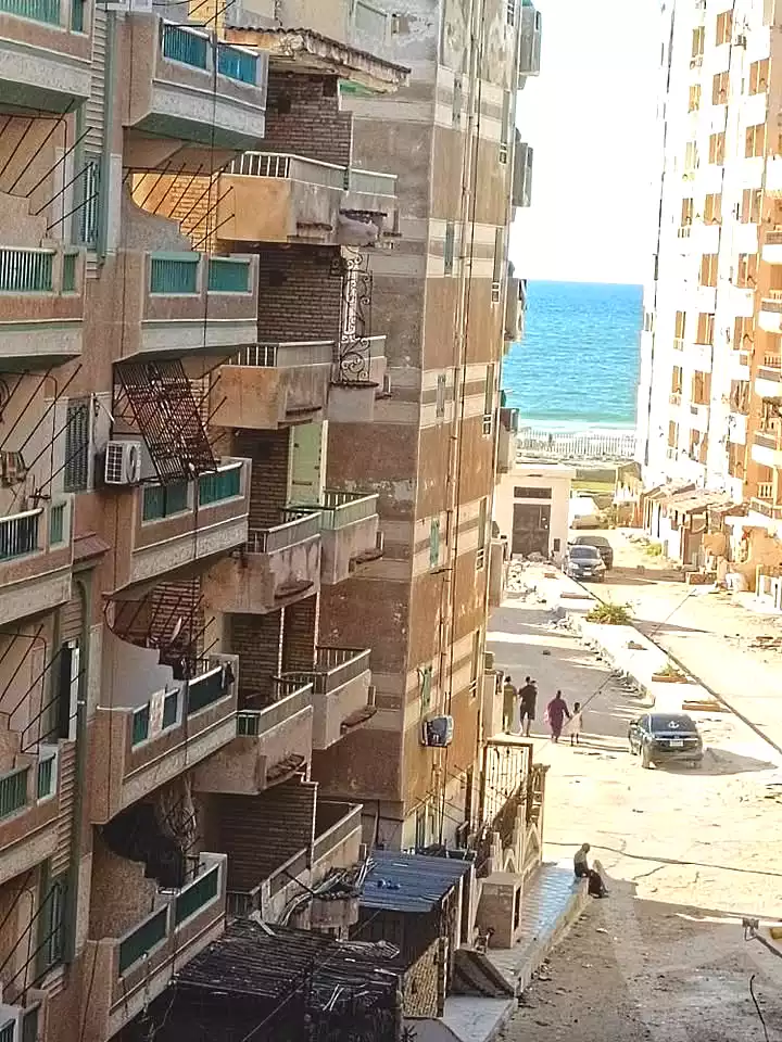 https://aqarmap.com.eg/ar/listing/7298748-for-sale-alexandria-al-agamy-shataa-el-nakheel