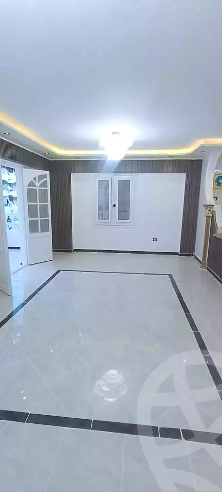 https://aqarmap.com.eg/ar/listing/7298799-for-sale-alexandria-al-agamy-shataa-el-nakheel