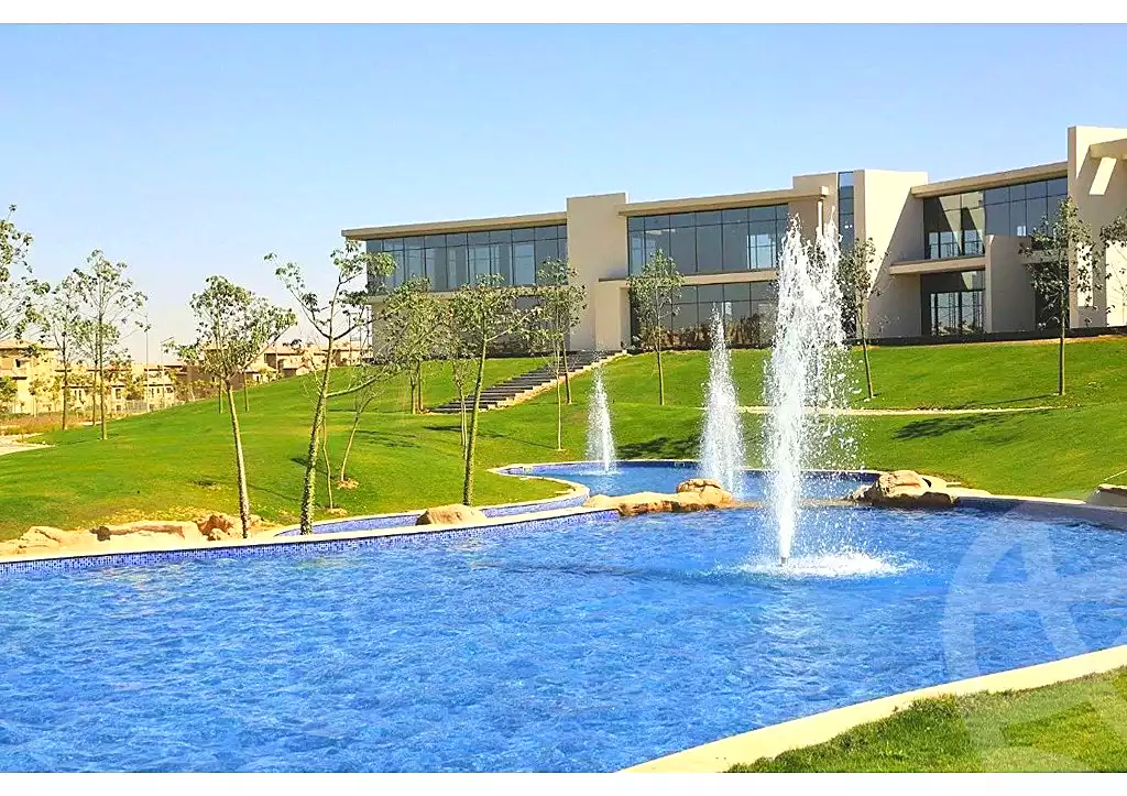 https://aqarmap.com.eg/en/listing/7298775-for-sale-cairo-new-administrative-capital-r4-la-vista-city