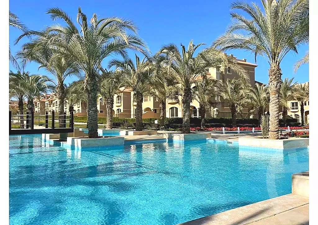 https://aqarmap.com.eg/en/listing/7298775-for-sale-cairo-new-administrative-capital-r4-la-vista-city