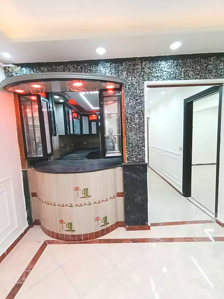 https://aqarmap.com.eg/ar/listing/7299125-for-sale-alexandria-al-agamy-lbytsh