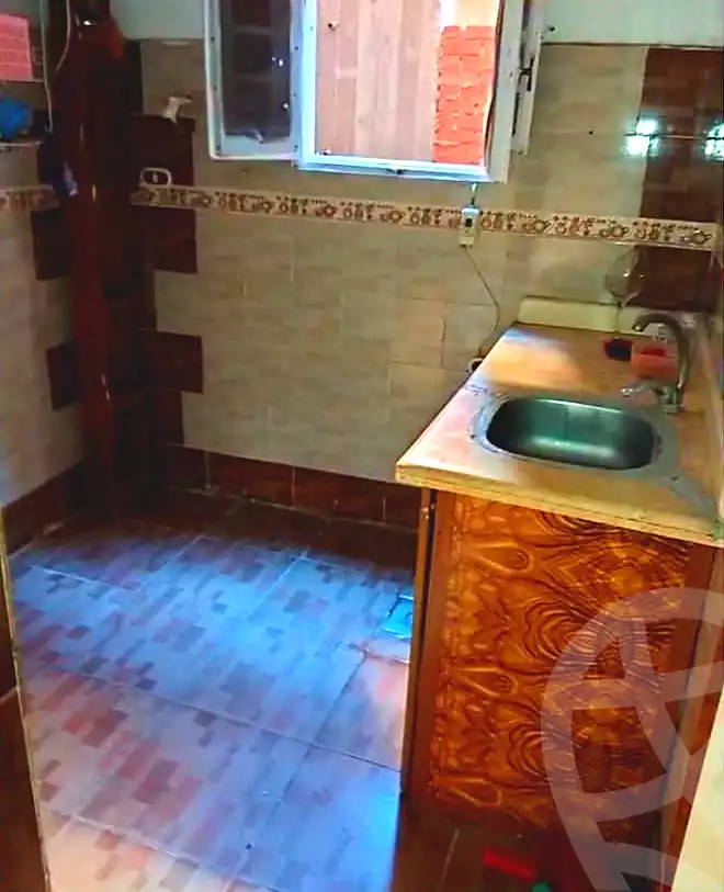 https://aqarmap.com.eg/en/listing/7299224-for-sale-alexandria-camp-cesar-al-anba-younis-st