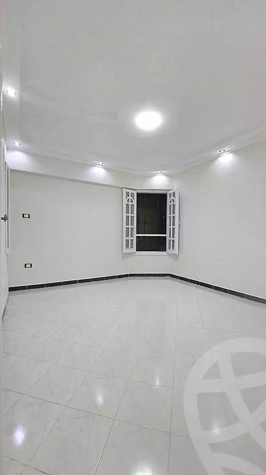https://aqarmap.com.eg/en/listing/7299277-for-sale-alexandria-al-agamy-shataa-el-nakheel