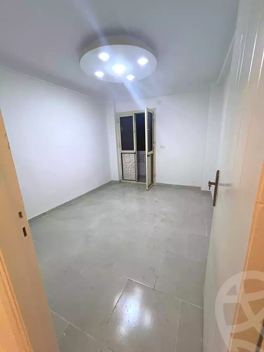 https://aqarmap.com.eg/ar/listing/7299285-for-sale-alexandria-rs-ltyn