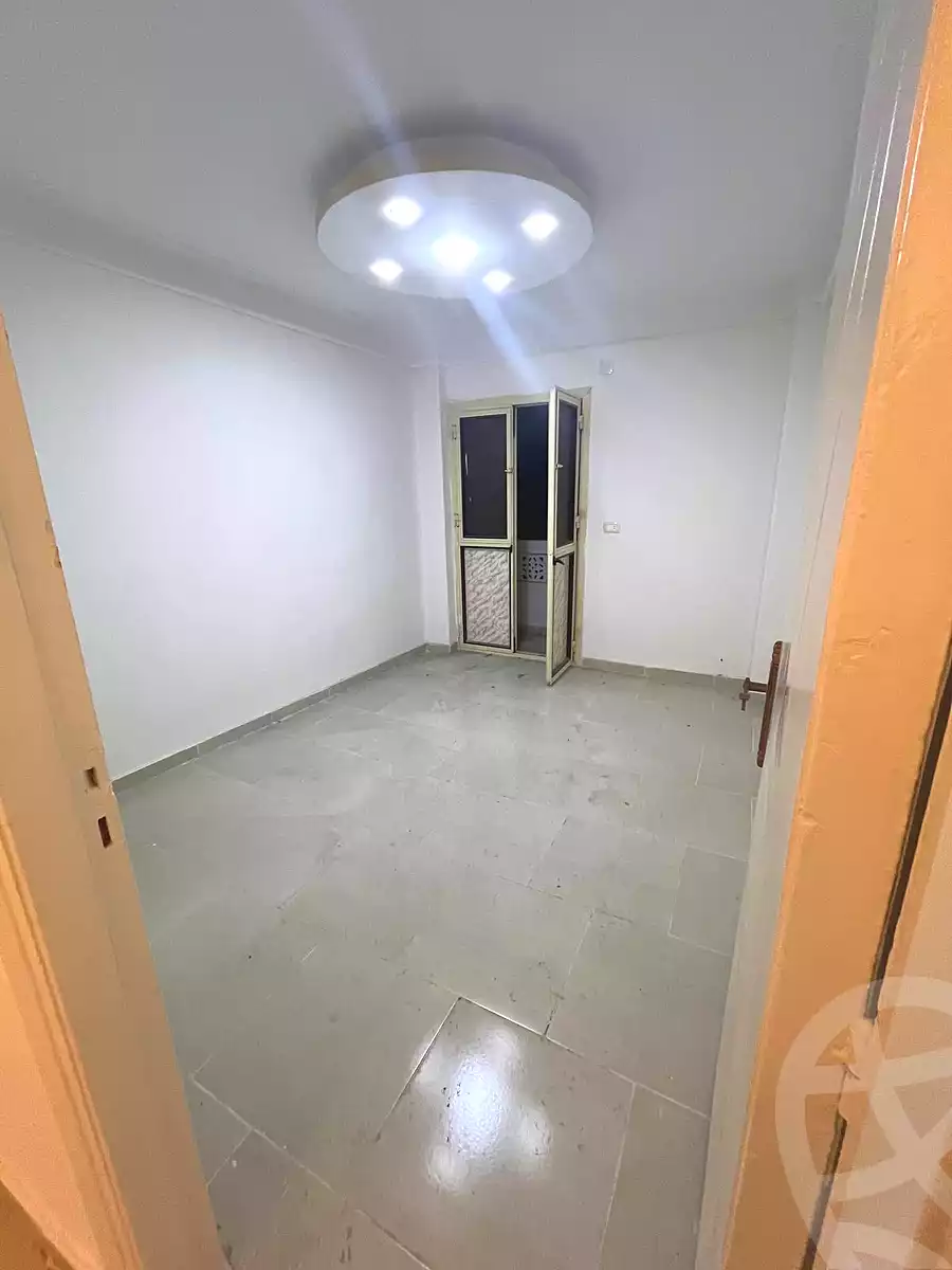 https://aqarmap.com.eg/ar/listing/7299285-for-sale-alexandria-rs-ltyn