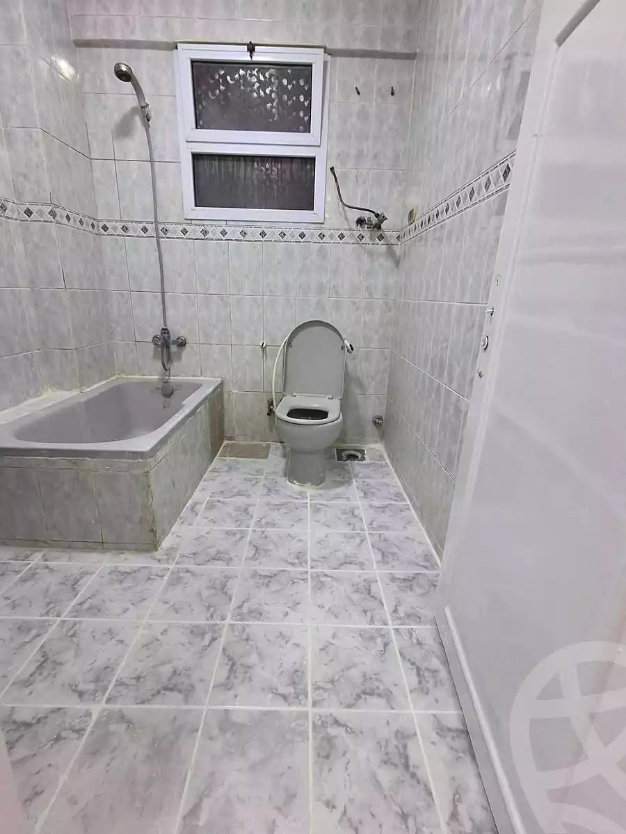 https://aqarmap.com.eg/ar/listing/7299402-for-sale-alexandria-al-agamy