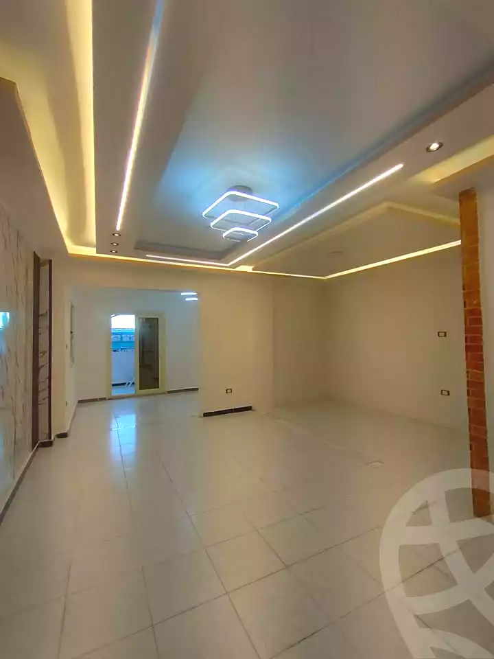 https://aqarmap.com.eg/ar/listing/7299423-for-sale-alexandria-al-agamy-shataa-el-nakheel