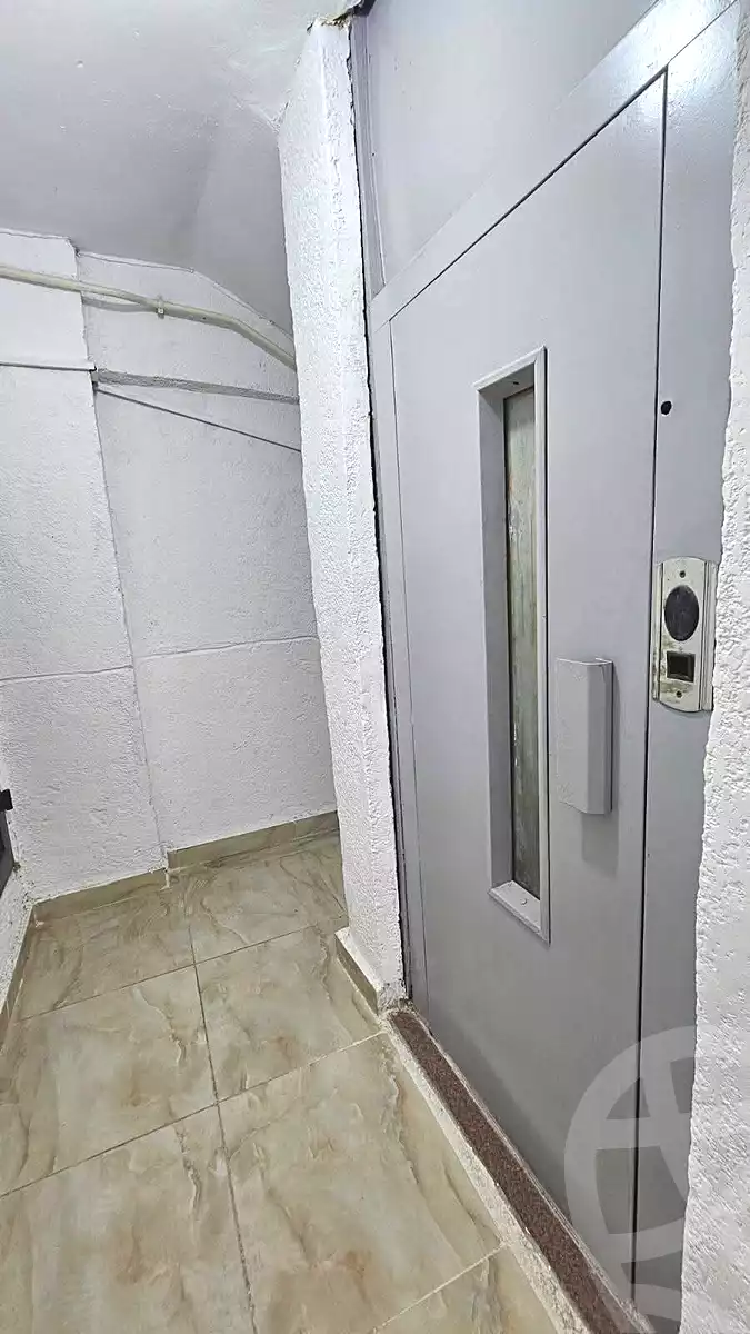 https://aqarmap.com.eg/ar/listing/7299482-for-sale-alexandria-moharram-bey