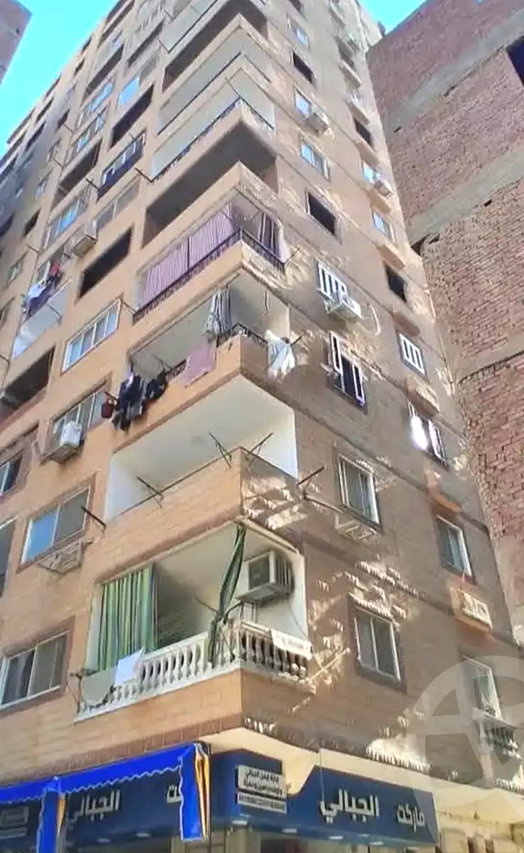 https://aqarmap.com.eg/en/listing/7299492-for-sale-cairo-helwan-hadayek-helwan-el-eshrein-st