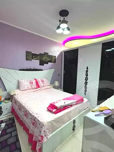 https://aqarmap.com.eg/en/listing/7300327-for-sale-cairo-el-haram-shareaa-khatem-el-morsalen