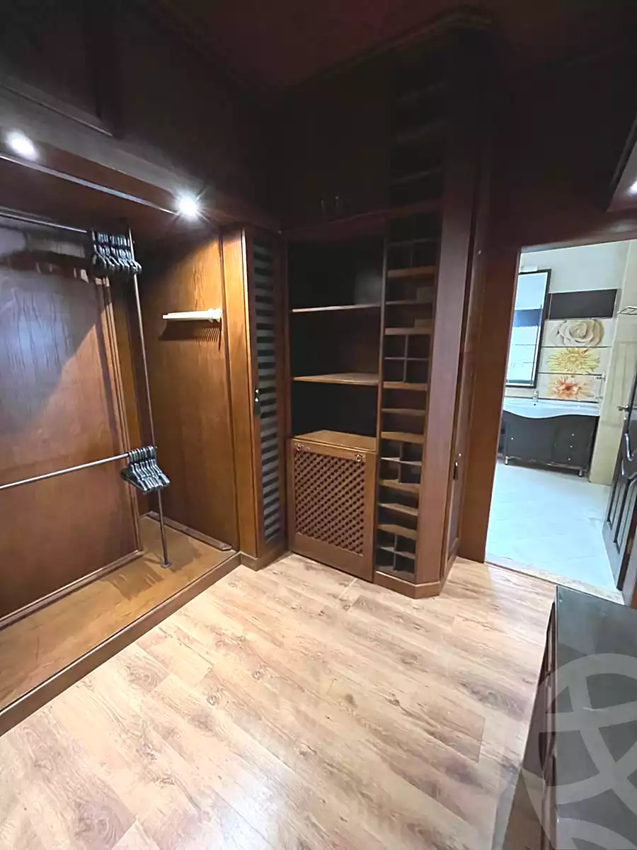 https://aqarmap.com.eg/ar/listing/7300468-for-sale-cairo-new-cairo-ganob-el-akadamiya-south-academy-a-abo-zarr-el-ghifari-st
