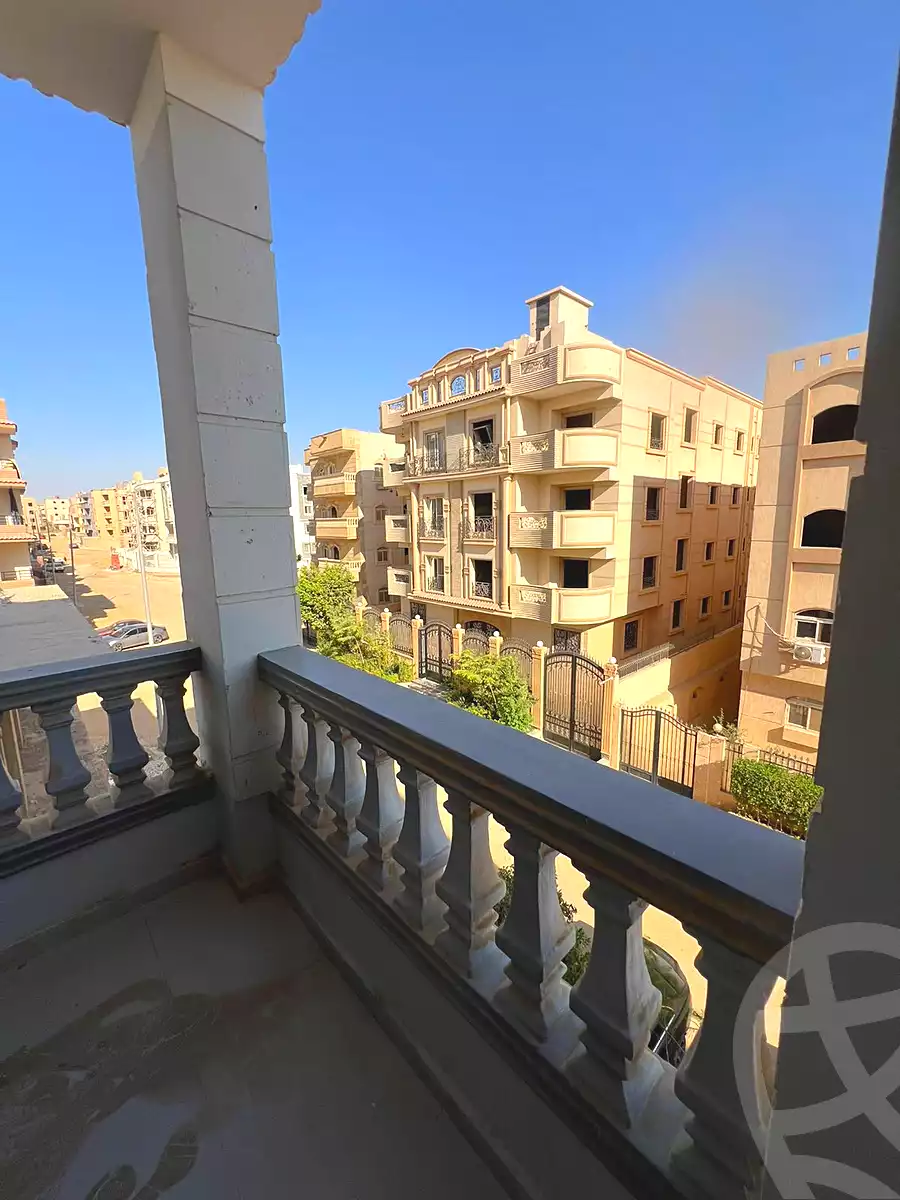 https://aqarmap.com.eg/ar/listing/7300510-for-sale-cairo-6th-of-october-el-tawsaat-el-shamalya-hy-2000-qt